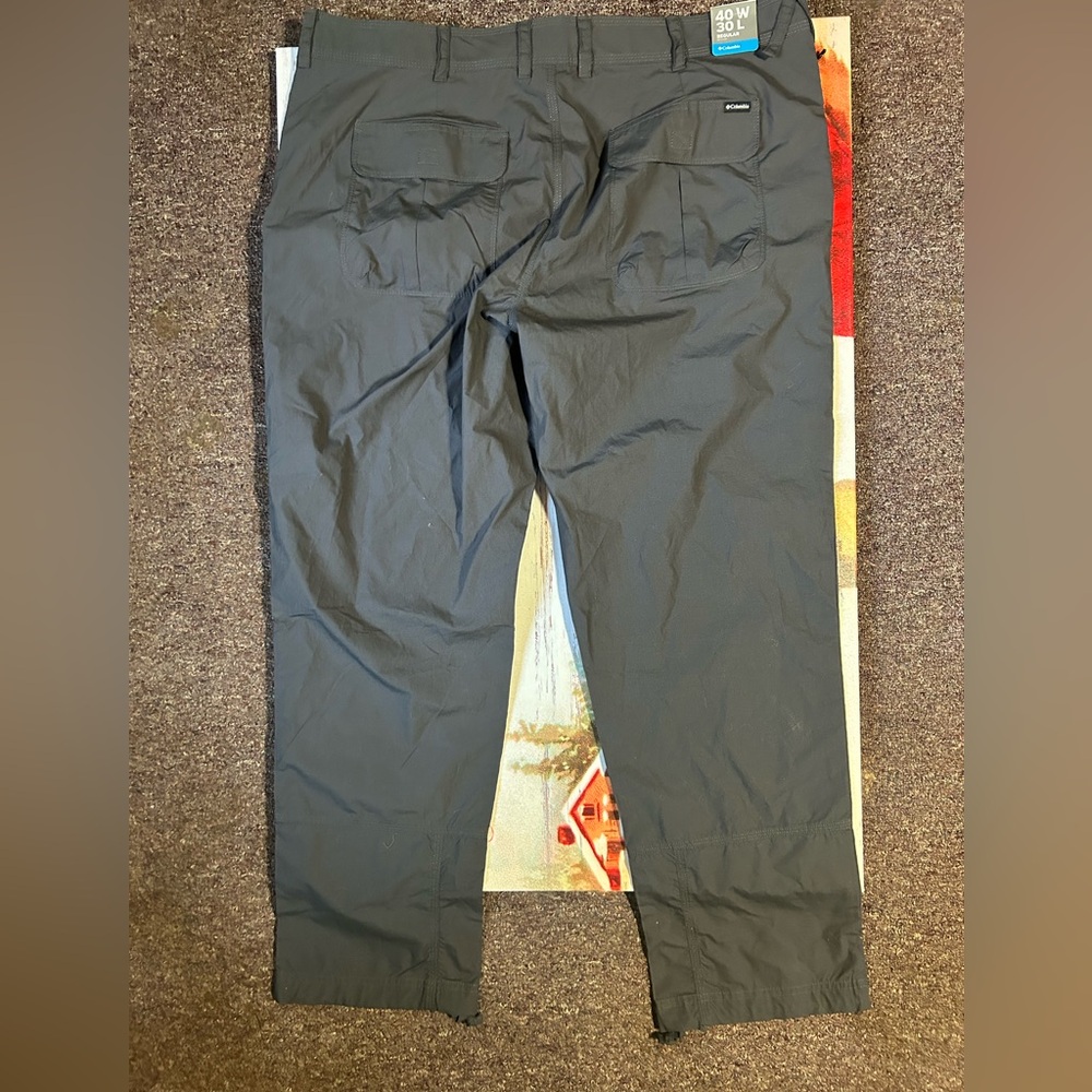 Columbia Men's Dark Gray Cargo Pants/40x30 regular